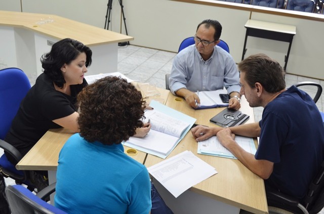 2017524_FOTO - Comissão fará diligencias em quatro Escolas Municipais